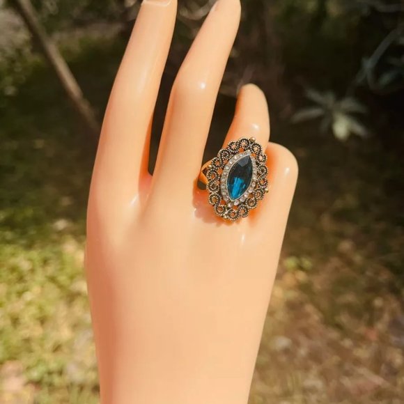 Vintage Blue Marquise Antique Gold Ethnic Ring - Picture 9 of 9